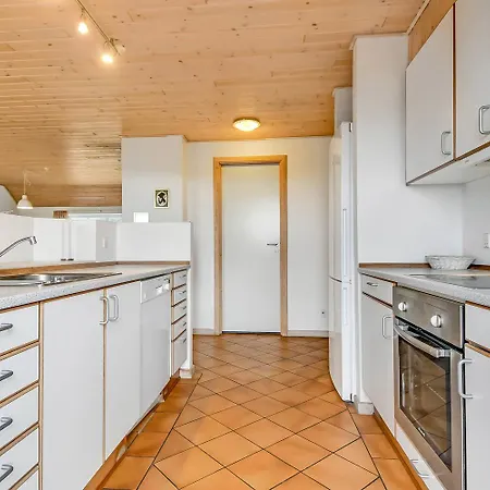 With Wood-burning Stove By The Sea - Sj760 *