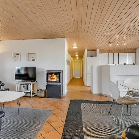 With Wood-burning Stove By The Sea - Sj760